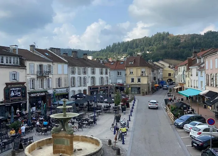 Appartamento De La Place Remiremont